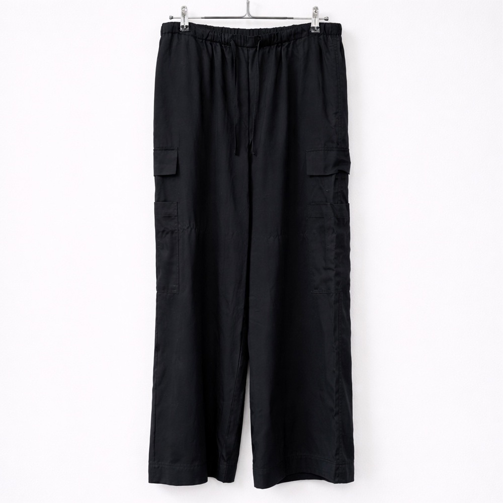 Z SUPPLY Black Wide Leg Pants Medium Cargo Travel Pants Elastic Waist Tencel NWT - Picture 2 of 8